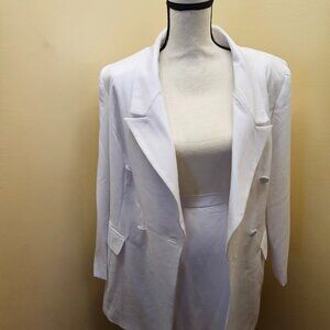 Aussie Austine White Double-Breasted Suit NWOT